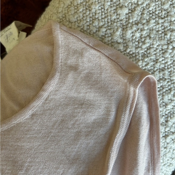 Celine pale pink top - Picture 9 of 9
